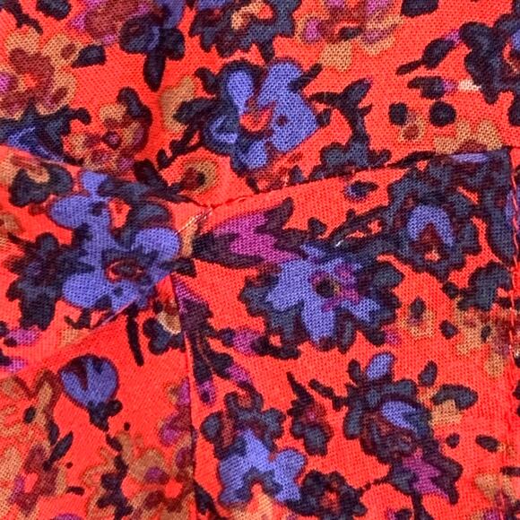 H & M Dress Red Floral Faux Wrap Ruffled Sleeves Ruffled Trim Dress Size 2 NEW - Picture 16 of 16